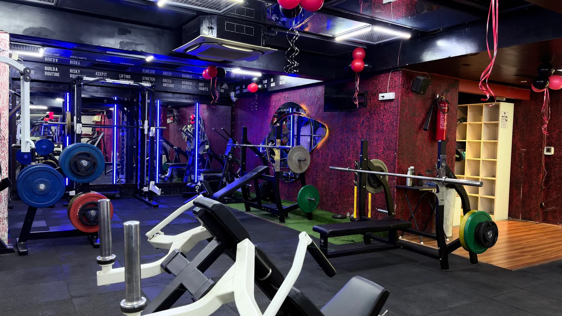 The Memnagar strength floor, the layout a franchise is built from